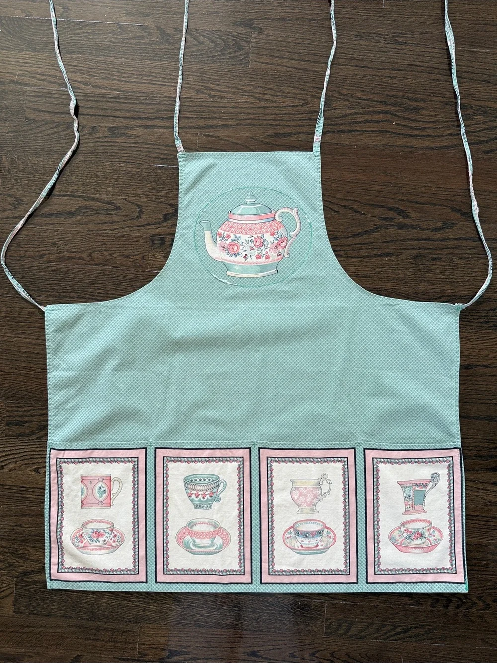 Vintage apron featuring